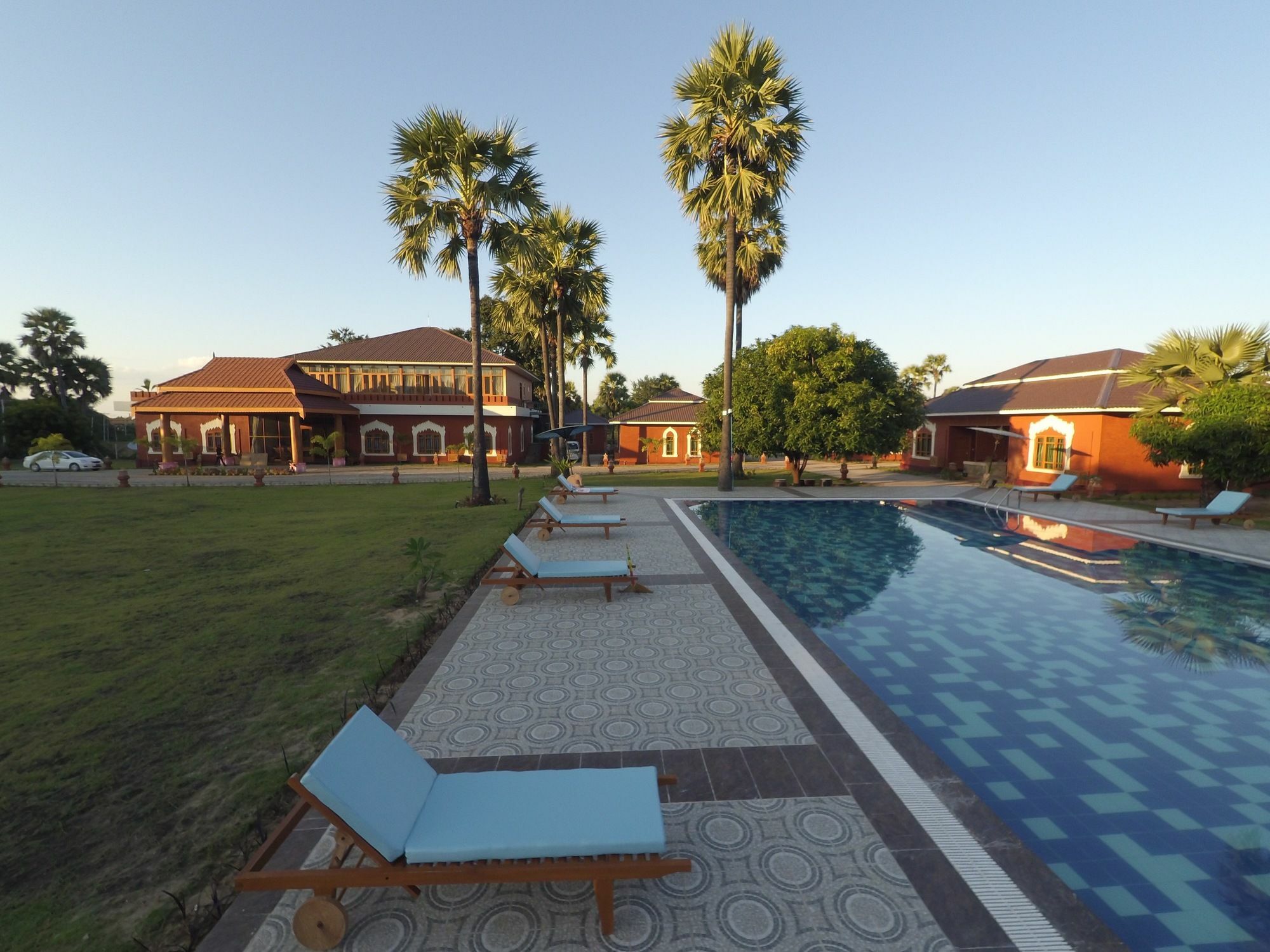 Westay @ Bagan Lotus Hotel Exterior photo